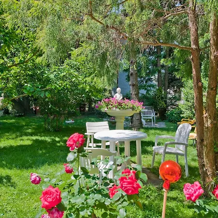Sabine - Anny Apartment Merano