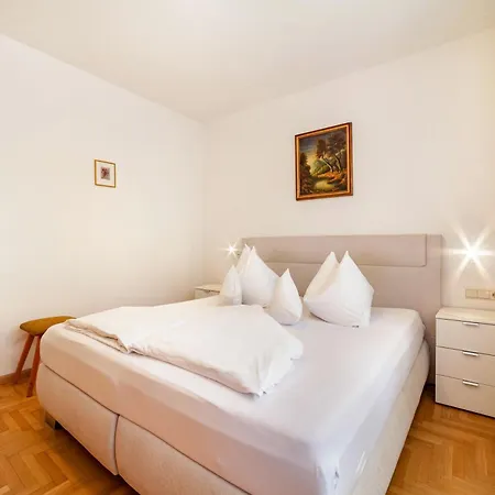 Sabine - Anny アパート *