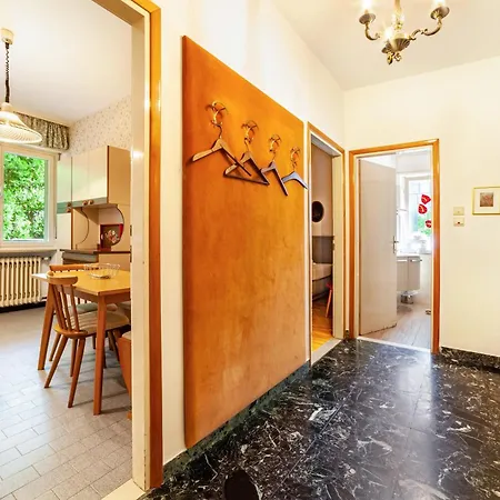 Sabine - Anny Apartment Merano